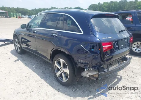 2019 Mercedes-Benz Glc 300 4Matic from USA, damaged, VIN WDC0G4KB5KF568675
